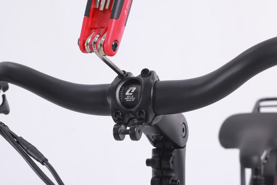 Adjustable angle stem