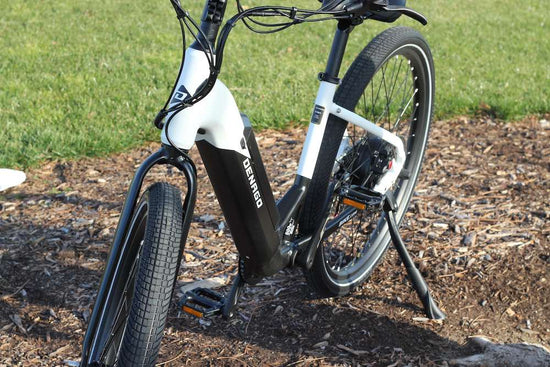 Kickstand on Denago City Model 1 eBike